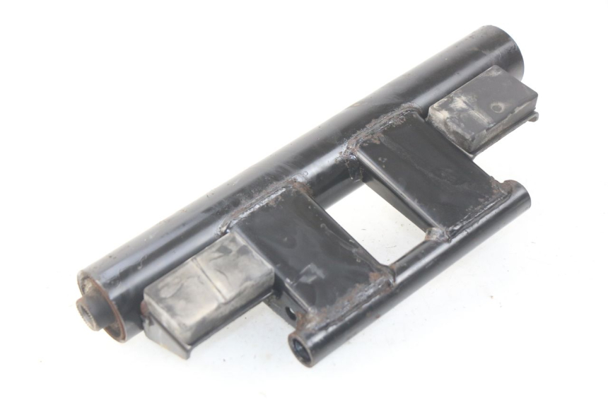 photo de SUPPORT MOTEUR SUZUKI UC EPICURO 125 (1999 - 2003) - Autre angle de vue