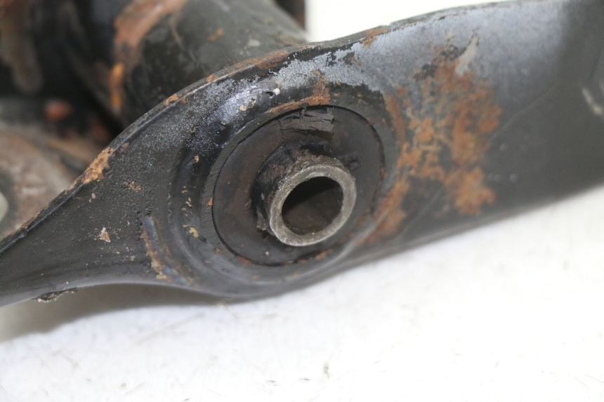 photo de SUPPORT MOTEUR PIAGGIO VESPA PK FL 2T 50 (1990 - 1996) - Zoom état d’usage