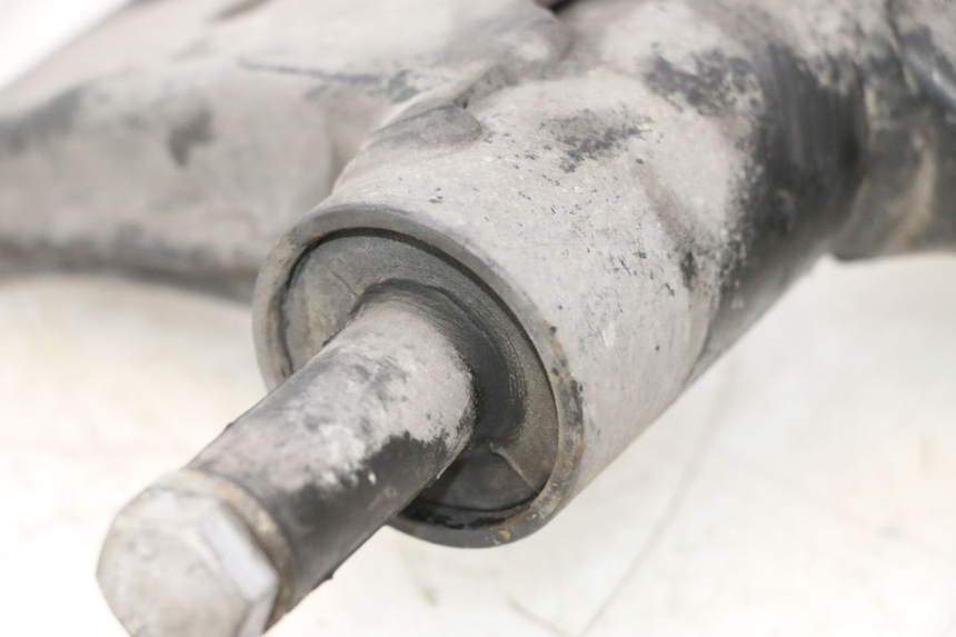 photo de SUPPORT MOTEUR PIAGGIO VESPA PRIMAVERA 2T 50 (2013 - 2018) - Détail de la pièce
