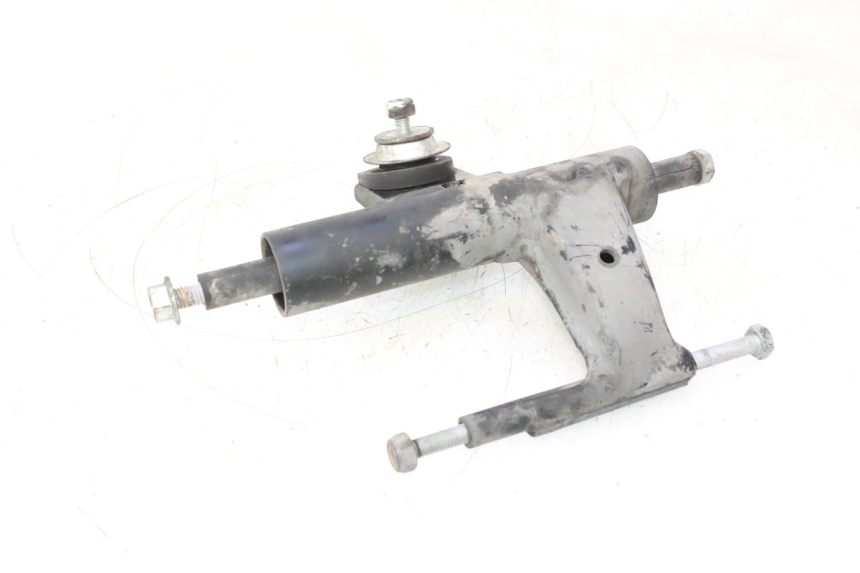 photo de SUPPORT MOTEUR PIAGGIO VESPA PRIMAVERA 2T 50 (2013 - 2018) - Vue d’ensemble
