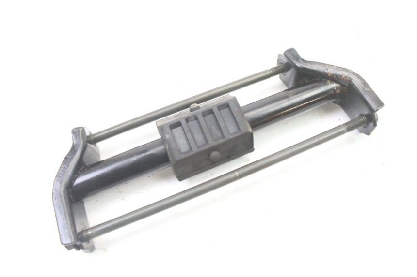 photo de SUPPORT MOTEUR PEUGEOT VIVACITY NEW 2T 50 (2008 - 2017) - Détail de la pièce