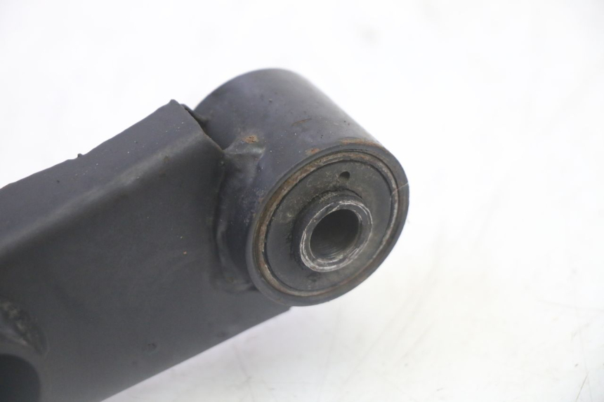 photo de SUPPORT MOTEUR PEUGEOT VIVACITY NEW 4T 50 (2008 - 2017) - Autre angle de vue