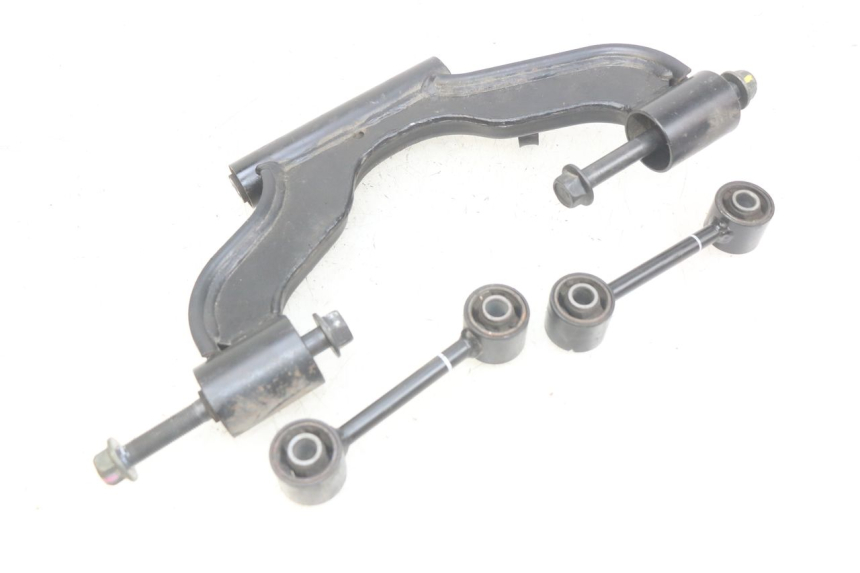 photo de SUPPORT MOTEUR YAMAHA X-CITY XCITY 125 (2007 - 2013) - Autre angle de vue