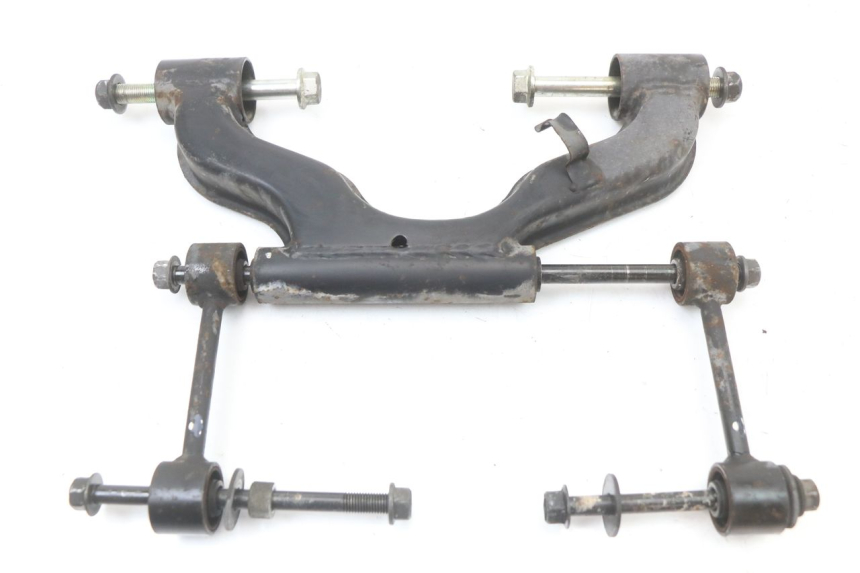 photo de SUPPORT MOTEUR YAMAHA X-MAX XMAX 125 (2010 - 2013) - Zoom état d’usage