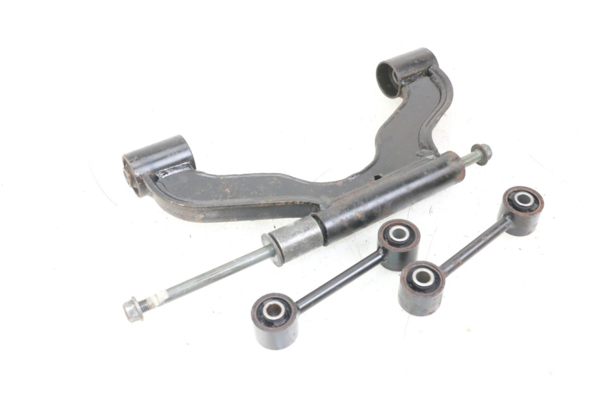 photo de SUPPORT MOTEUR YAMAHA XMAX X-MAX 125 (2006 - 2009) - Autre angle de vue