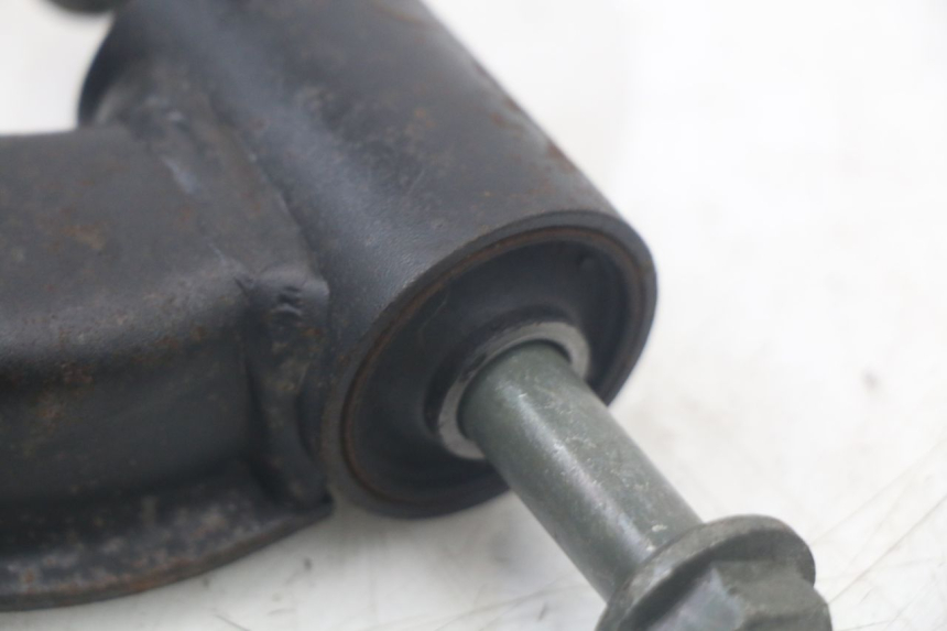 photo de SUPPORT MOTEUR YAMAHA XMAX X-MAX 125 (2006 - 2009) - Autre angle de vue