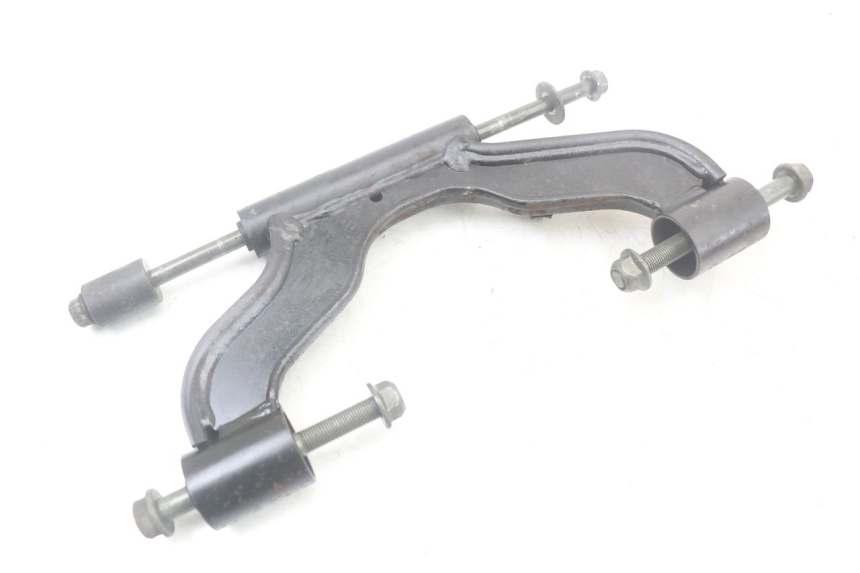 photo de SUPPORT MOTEUR YAMAHA XMAX X-MAX 125 (2006 - 2009) - Marquages et références