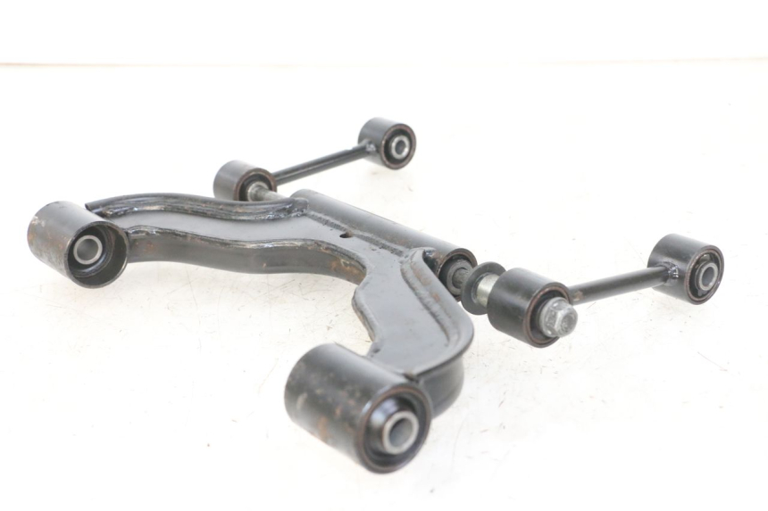 photo de SUPPORT MOTEUR YAMAHA X-MAX XMAX 125 (2010 - 2013) - État de surface