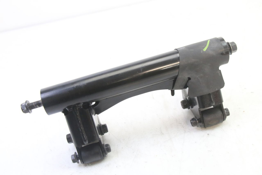 photo de SUPPORT MOTEUR YAMAHA XMAX X-MAX 125 (2021 - 2025) - Vue principale