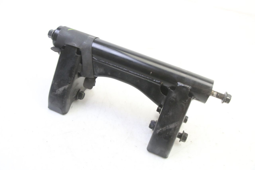 photo de SUPPORT MOTEUR YAMAHA XMAX X-MAX 125 (2021 - 2025) - Détail de la pièce