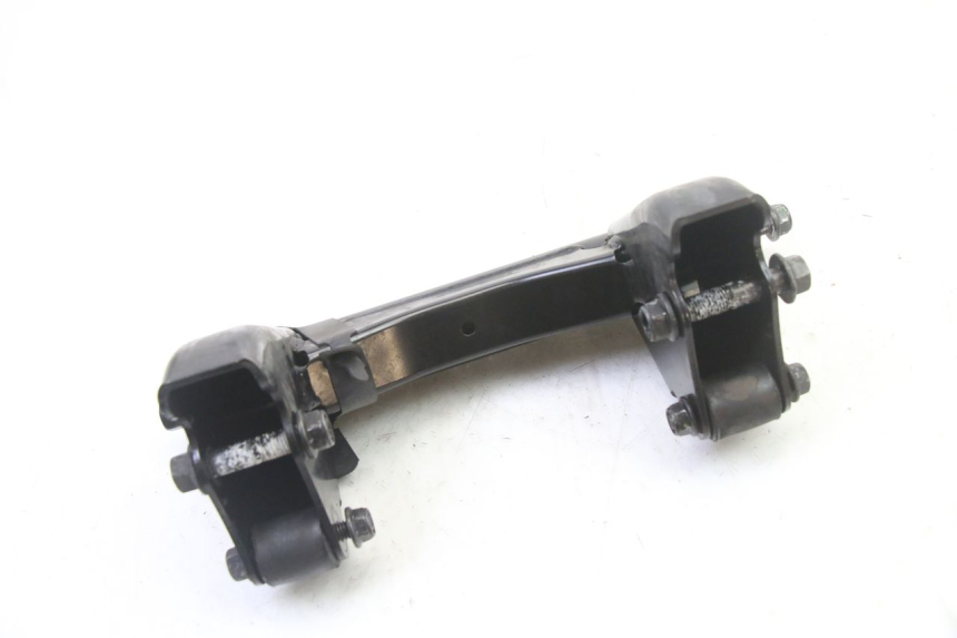 photo de SUPPORT MOTEUR YAMAHA XMAX X-MAX 125 (2021 - 2025) - Autre angle de vue
