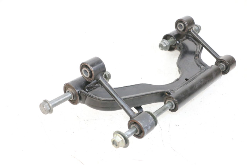 photo de SUPPORT MOTEUR YAMAHA XMAX X-MAX 125 (2006 - 2009) - Détail de la pièce