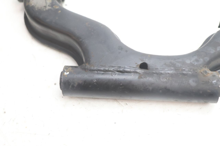 photo de SUPPORT MOTEUR YAMAHA X-MAX XMAX 125 (2010 - 2013) - Zoom état d’usage