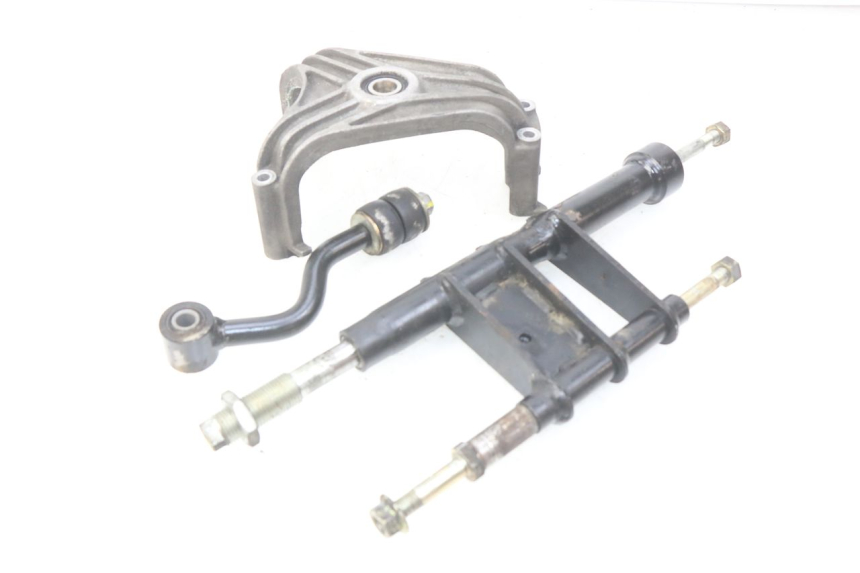 photo de SUPPORT MOTEUR PIAGGIO X9 EVOLUTION 500 (2003 - 2005) - Vue principale