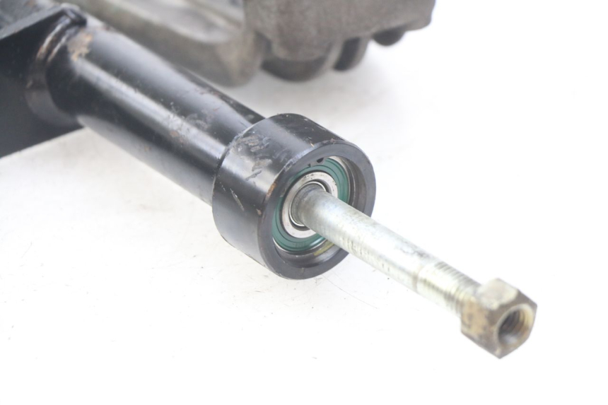 photo de SUPPORT MOTEUR PIAGGIO X9 EVOLUTION 500 (2003 - 2005) - Autre angle de vue