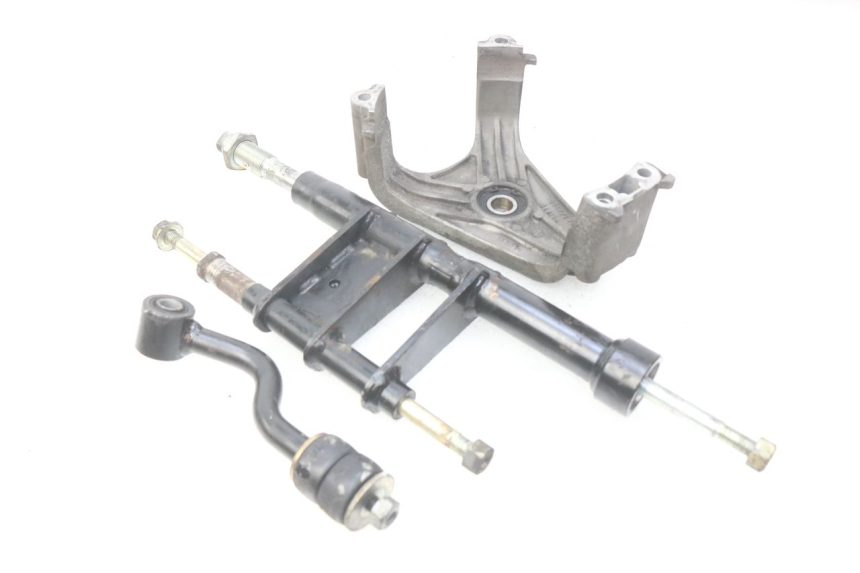 photo de SUPPORT MOTEUR PIAGGIO X9 EVOLUTION 500 (2003 - 2005) - Points de fixation