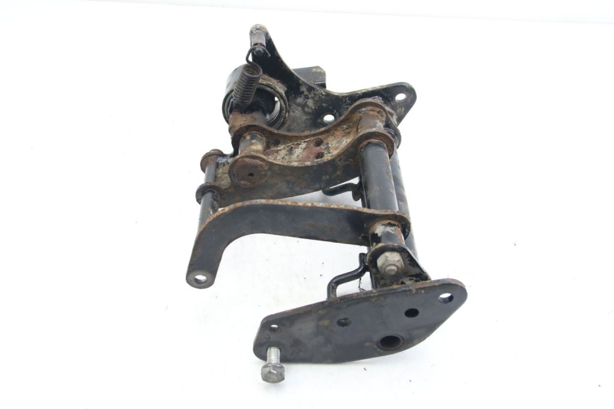 photo de SUPPORT MOTEUR PIAGGIO X9 EVOLUTION 125 (2003 - 2007) - Vue d’ensemble