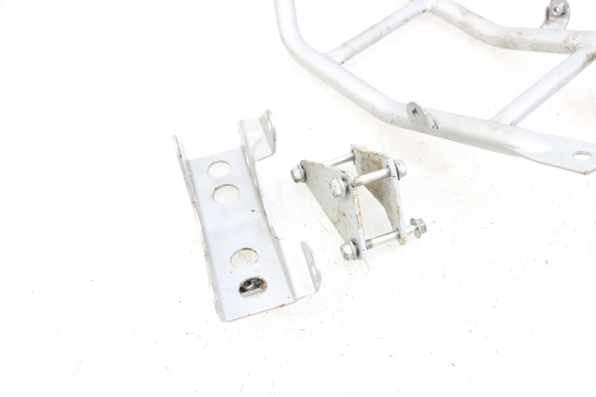 photo de SUPPORT MOTEUR HYOSUNG XRX 125 (2000 - 2008) - Autre angle de vue