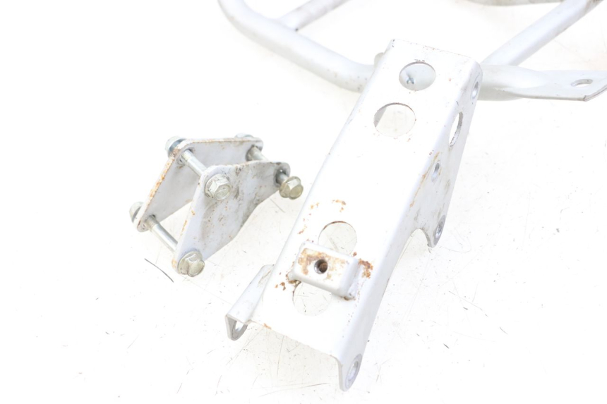 photo de SUPPORT MOTEUR HYOSUNG XRX 125 (2000 - 2008) - Gros plan technique