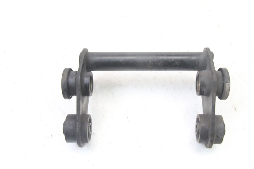 photo de SUPPORT MOTEUR YAMAHA FZS FAZER 600 (2001 - 2003) - Détail de la pièce