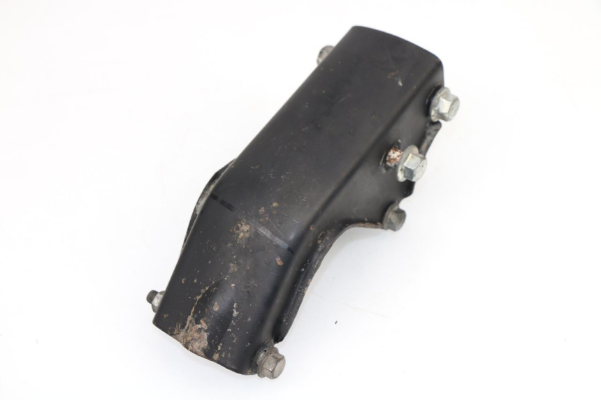 photo de SUPPORT MOTEUR YAMAHA YBR CUSTOM 125 (2008 - 2010) - Autre angle de vue