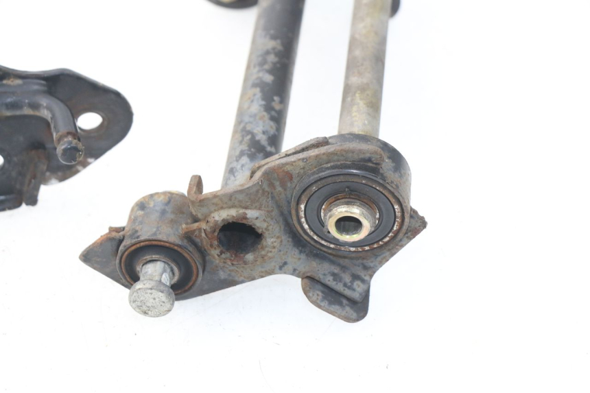 photo de SUPPORT MOTEUR YAMAHA YP MAJESTY 125 (2007 - 2010) - Détail de la pièce