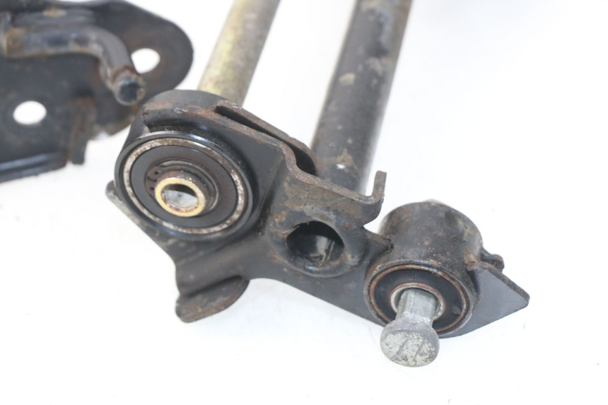 photo de SUPPORT MOTEUR YAMAHA YP MAJESTY 125 (2007 - 2010) - Zoom état d’usage