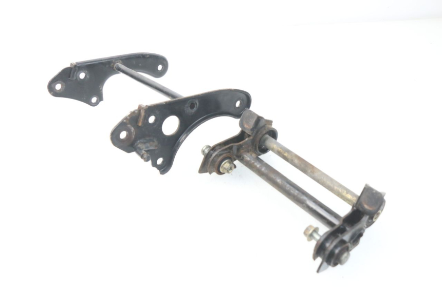 photo de SUPPORT MOTEUR YAMAHA YP MAJESTY 125 (2007 - 2010) - Autre angle de vue