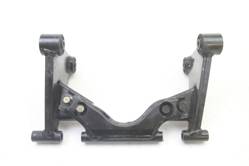 photo de SUPPORT MOTEUR YAMAHA YP X-MAX XMAX 400 (2014 - 2017) - Détail de la pièce