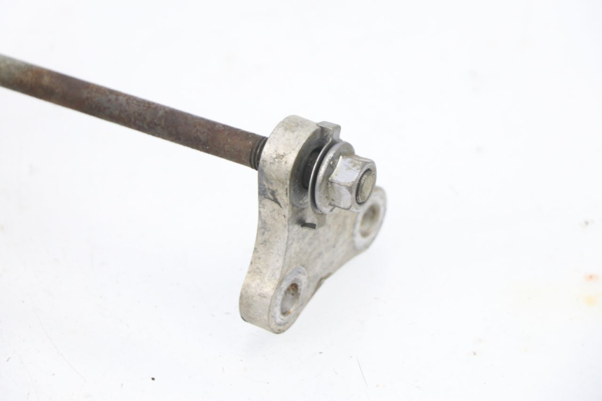 photo de SUPPORT MOTEUR YAMAHA YZF YZ-F 450 (2006 - 2009) - Points de fixation