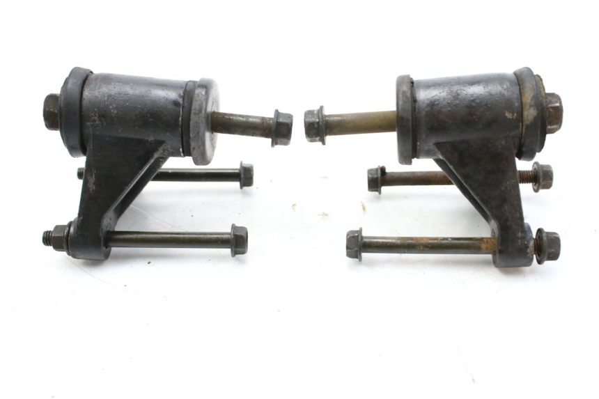 photo de SUPPORT MOTEUR KAWASAKI ZEPHYR 1100 ( - 1995) - Zoom état d’usage