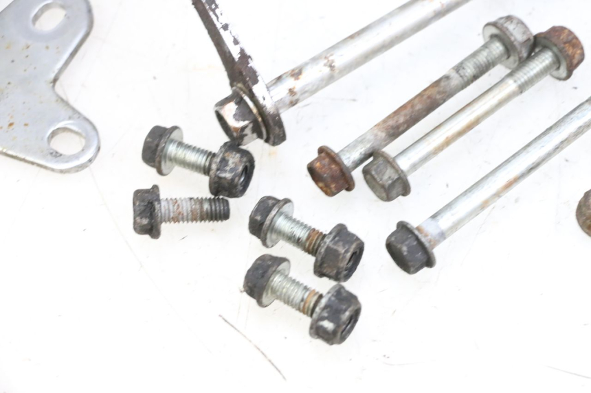 photo de SUPPORT MOTEUR KYMCO ZING 125 (1997 - 2003) - État de surface