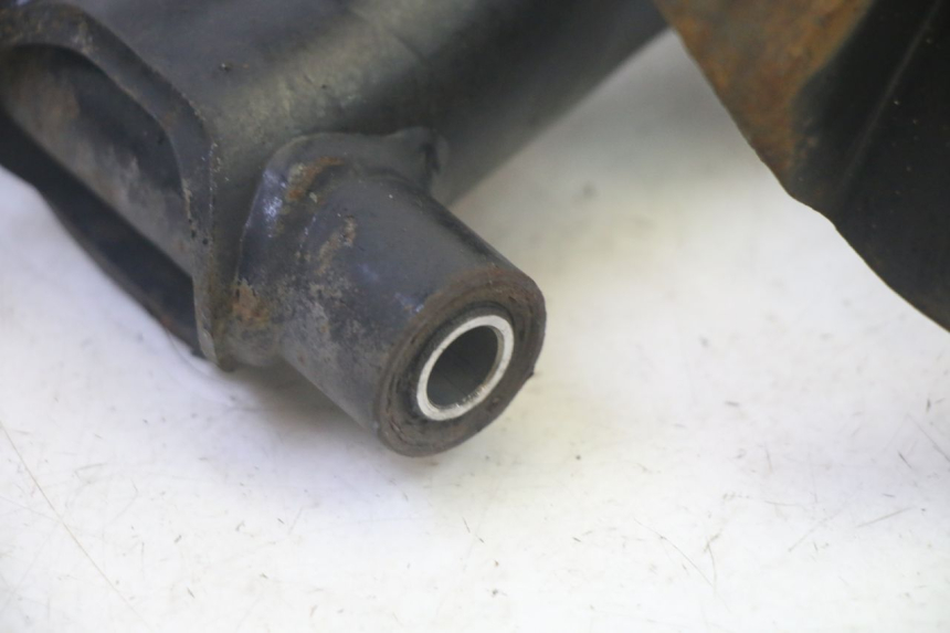 photo de SUPPORT MOTEUR PIAGGIO ZIP 4T 50 (2018 - 2020) - Gros plan technique