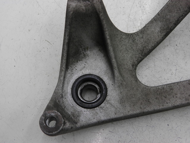 photo de SUPPORT POT  HONDA SH 125 (2005 - 2008) - Vue d’ensemble