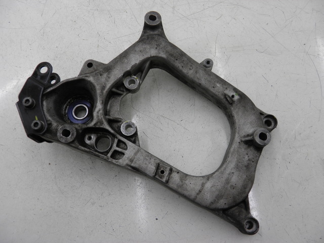 photo de SUPPORT POT  PIAGGIO XEVO - X EVO 125 (2010 - 2015) - Vue principale