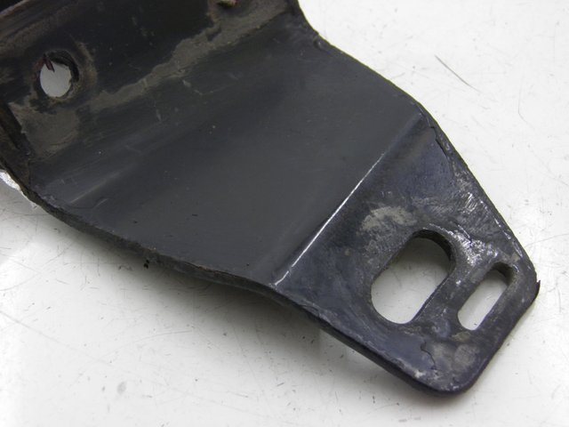 photo de SUPPORT POT  YAMAHA SR 125 (1982 - 2003) - Vue d’ensemble