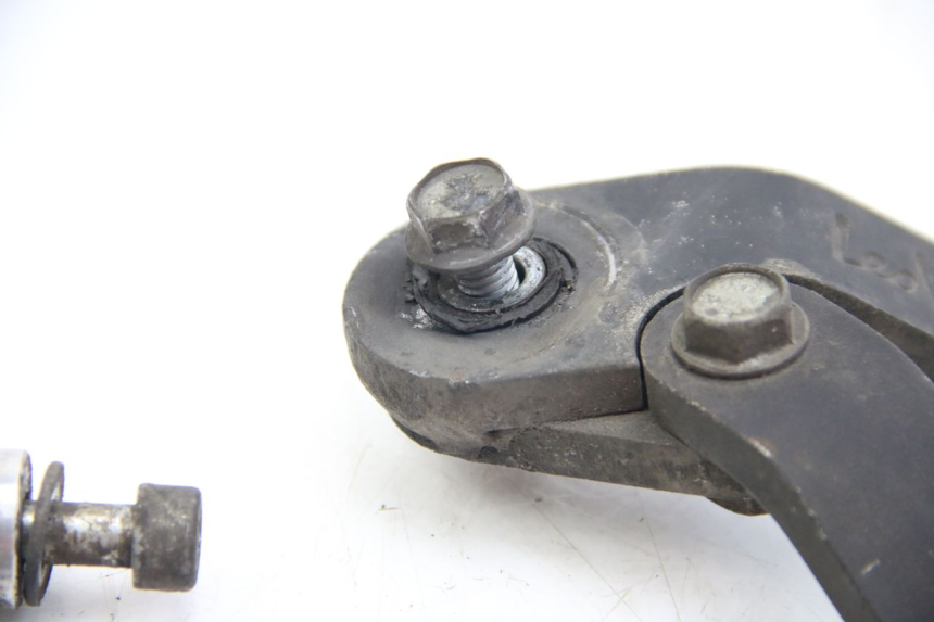 photo de SUPPORT POT DERBI BOULEVARD 50 (2009 - 2006) - Gros plan technique