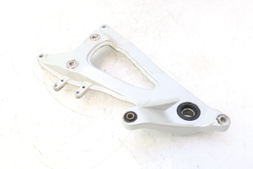 photo de SUPPORT POT  CF MOTO E-CHARM 125 (2005 - 2008) - Vue d’ensemble