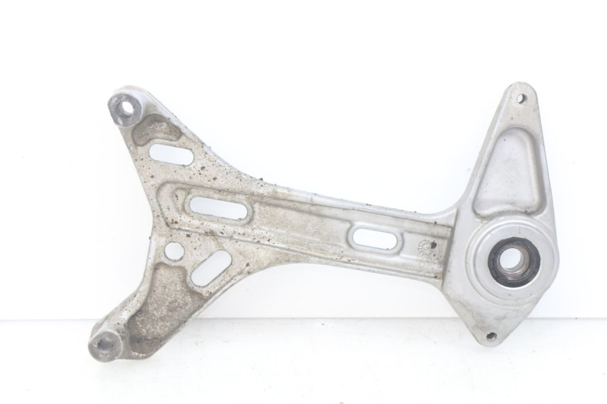 photo de SUPPORT POT HONDA FES PANTHEON 2T 125 (1998 - 2002) - Détail de la pièce