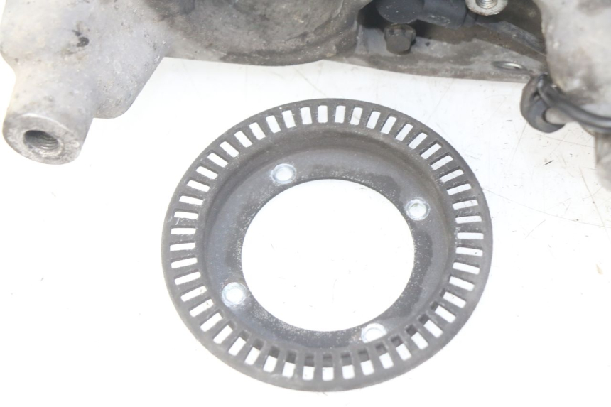 photo de SUPPORT POT HONDA FES S-WING SWING ABS 125 (2007 - 2015) - Gros plan technique