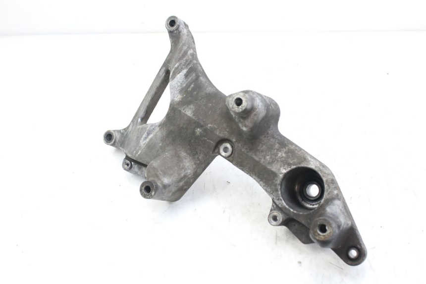 photo de SUPPORT POT HONDA FES S-WING SWING ABS 125 (2007 - 2015) - Points de fixation