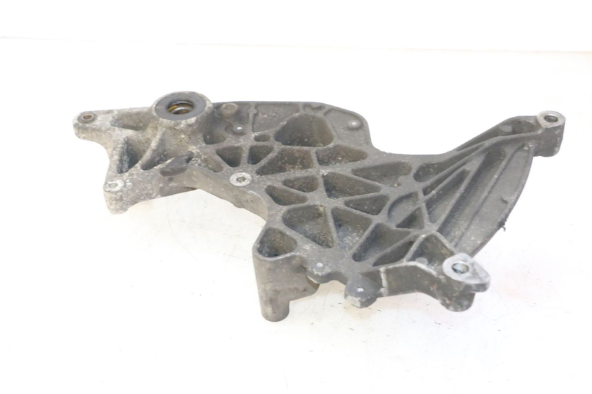 photo de SUPPORT POT HONDA FES S-WING SWING ABS 125 (2007 - 2015) - Détail de la pièce