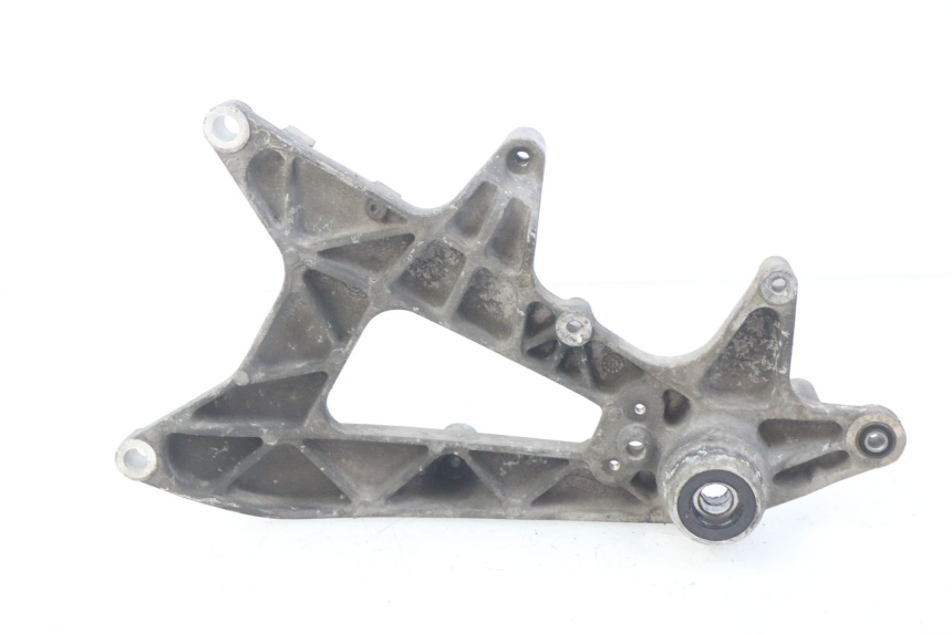 photo de SUPPORT POT HONDA FORZA 125 (2015 - 2016) - Détail de la pièce