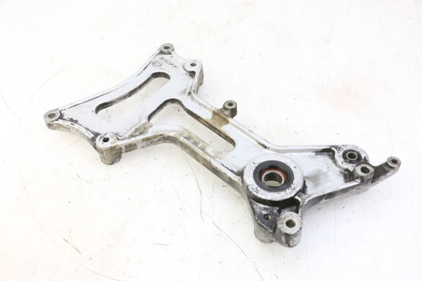 photo de SUPPORT POT  KYMCO GRAND DINK 125 (2002 - 2007) - Détail de la pièce