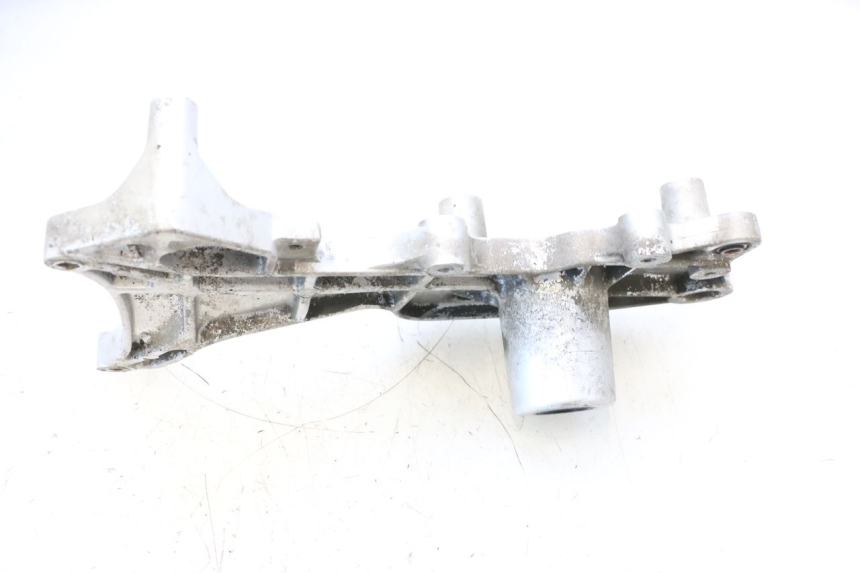 photo de SUPPORT POT  SYM GTS EVO 125 (2009 - 2013) - Autre angle de vue