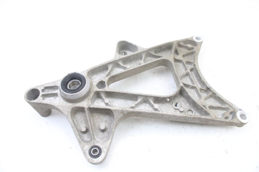 photo de SUPPORT POT  HONDA PCX (JF57/JF64) 125 (2014 - 2018) - Gros plan technique