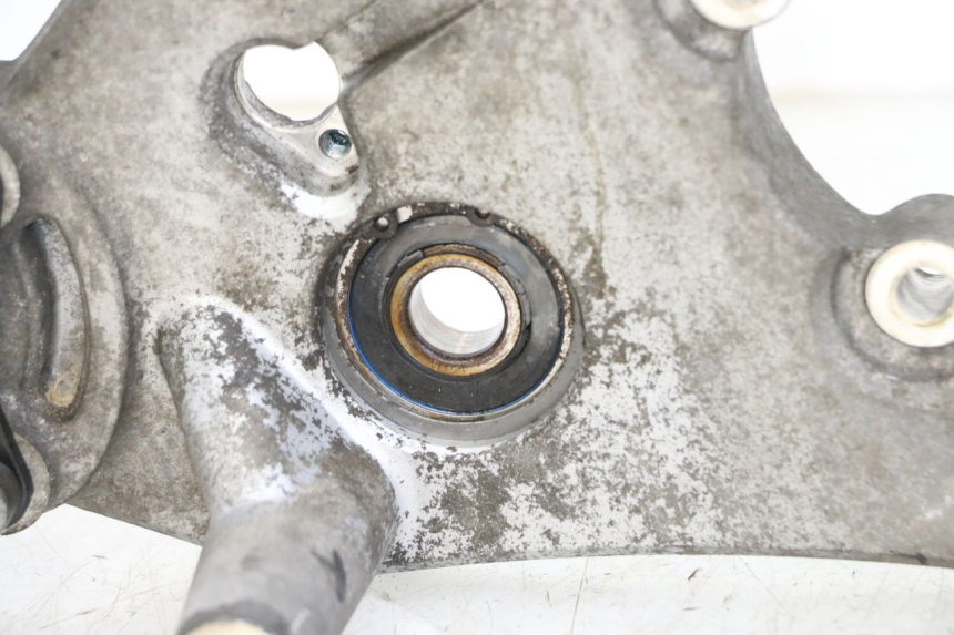 photo de SUPPORT POT  PIAGGIO MP3 HPE 350 (2018 - 2020) - Gros plan technique