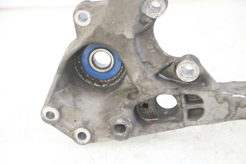 photo de SUPPORT POT  PIAGGIO MP3 LT 300 (2010 - 2016) - Autre angle de vue