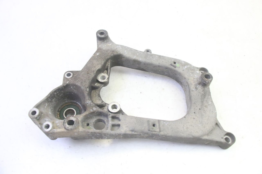 photo de SUPPORT POT PIAGGIO MP3 RL 250 (2006 - 2010) - Détail de la pièce