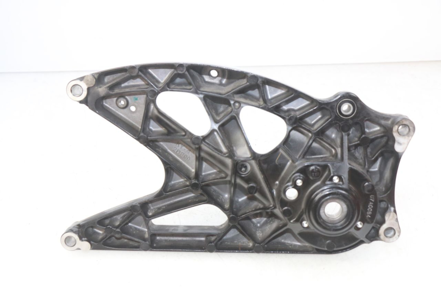 photo de SUPPORT POT YAMAHA N-MAX NMAX 125 (2017 - 2020) - Détail de la pièce